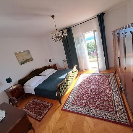 Apartment Artemisia 1 特罗吉尔 外观 照片