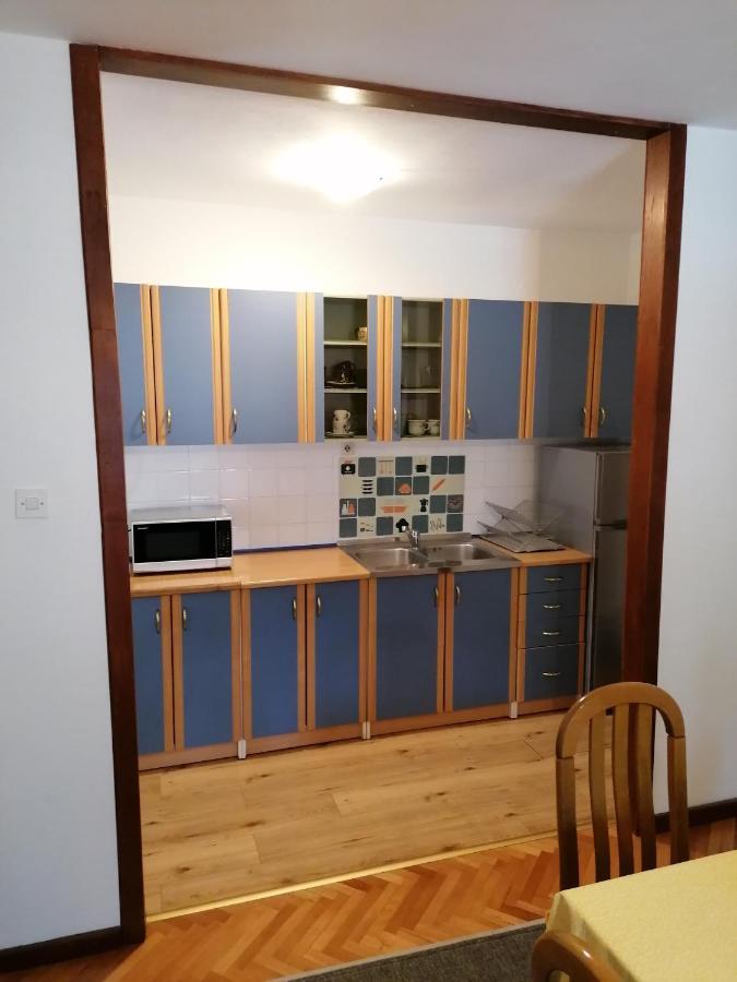 Apartment Artemisia 1 特罗吉尔 外观 照片