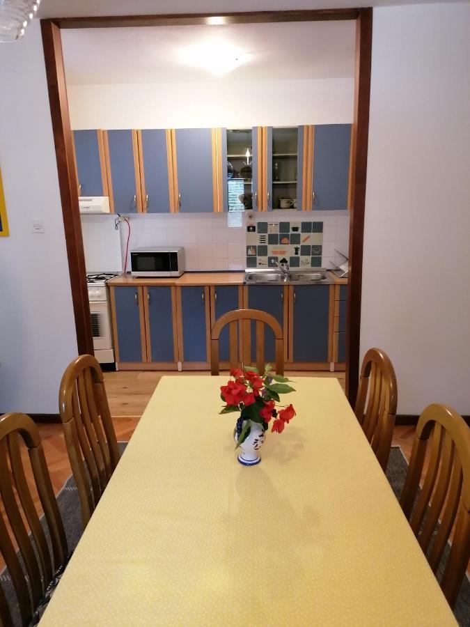 Apartment Artemisia 1 特罗吉尔 外观 照片